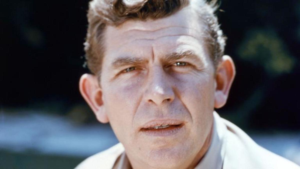 when did andy griffith die